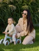 Adamex Bicicleta de echilibru pentru copii Welly cu 4 roti 3 moduri de iluminare LED in ghidon testata EN71 Caramel Grey