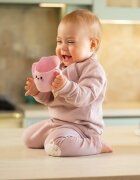Akuku Cana antrenament cu manere pentru copii BabyMug Pink Catcapacitate 150mlmateriale sigure fara BPAmargine tesita ce permite bautul fara a inclina capul pe spatecompatibil masina de vase