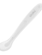 Akuku Lingurita din silicon pentru bebelusi Soft Spoon Whitetextura moale ce nu raneste gingiilemaner ergonomicfara bpacompatibila cu masina de vase