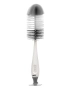 Akuku Set perii pentru biberoane si tetine Gri cu burete incorporat si ventuza fixare fara bpa dimensiune 26x11x6 cm