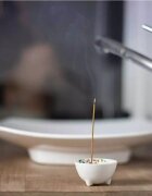 Aromandise Suport pentru betisoare si conuri parfumate din portelan Flora