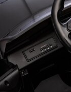 Audi Masinuta electrica pentru copii cu licenta SQ8 E-Tron 12V Blackechipare Premiumtelecomanda 24G2 motoarex39wroti EVAscaun din pielesuspensiiusi cu deschiderelumini LEDmuzica