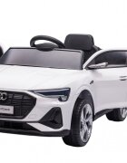 Audi Masinuta electrica pentru copii E-Tron SportBack White cu licentaroti evascaun pieleacumulator 12Vsuspensiisistem trollerusi cu deschidereslow startlumini LEDmp3usboglinzi retrovizoaresarcina maxima 30 kg