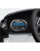 Audi Masinuta electrica pentru copii R8 alb 70W cu telecomanda lumini suspensii scaun piele si roti din spuma Eva