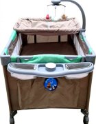 Baby Care Patut copii PRO FMAT Maro Pliabil 2 Niveluri de inaltime Melodii Masa infasat Carusel cu jucarii din plus Plasa insecte