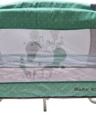 Baby Care Patut pentru copii PRO FRW Maro Verde Pliabil cu Balansoar 2 Nivele de inaltime Melodii Masa infasat Carusel cu jucarii din plus Plasa insecte
