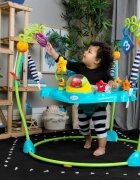 Baby Einstein Centru de Activitati cu Jucarie Electronica Curiosity Cove
