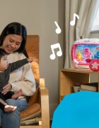 Baby Einstein Jucarie muzicala pentru patut Sea Dreams Soother Pink