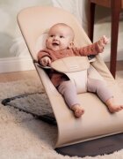 BabyBjorn Balansoar Balance Soft Khaki cu detalii Beige tesatura