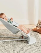 BabyBjorn Balansoarul Balance Soft SilverWhite Mesh