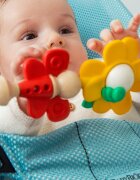 BabyBjorn Bara de jucarii pentru balansoar Flying Friends