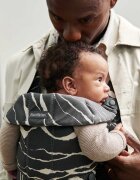 BabyBjorn Marsupiu anatomic cu multiple pozitii de purtare Mini AnthraciteLandscape bumbac editie limitata