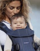 BabyBjorn Marsupiu anatomic One Air Navy Blue 3D Mesh