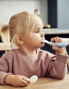 BabyBjorn Set lingurite si furculite pentru bebelusi 4 bucati Powder Blue
