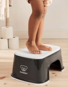 BabyBjorn Treapta inaltator pentru baie Step Stool Black White