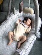 BabyJem Salteluta Baby Nest cu bara jucarii Between parents Gri