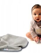 BabyMam Paturica din plus pentru copii dimensiune 75 x 100 cm model brodat grey Teddy Bear