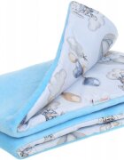 BabyMam Paturica pentru copii blue Rabbit realizata cu doua fete din bumbac si din plus pufos dimensiune 75 x 50 cm