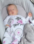 BabyMam Paturica pentru copii flowers realizata cu doua fete din bumbac si din plus pufos dimensiune 75 x 50 cm