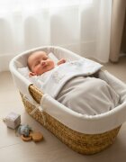BabyMam Paturica pentru copii Pink Unicorn realizata cu doua fete din bumbac si din plus pufos dimensiune 75 x 50 cm