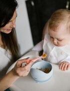 BABYONO Bol din silicon cu ventuza pentru copii albastru