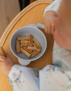 BABYONO Bol din silicon cu ventuza si capac Albastru
