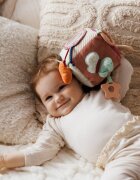 BABYONO Cub senzorial din plus cu activitati Iepurasul Karo