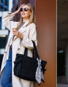 BABYONO Geanta mamicii Camy Negru pentru carucior