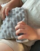 BABYONO Perna cu samburi de cirese Gri pentru ameliorarea durerilor