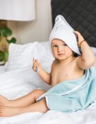 BABYONO Prosop de baie pentru bebelusi cu capison 76x76 cm Baby Ono Terry 09