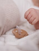 BABYONO Set 2 suzete anatomice din silicon 0-6 luni