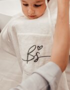 BabySteps Prosop 73x58 cm din bambus cu gluga si buzunar pentru bebelusi si copii Poncho Teddy Ecri