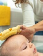 BADABULLE Perie de masaj din silicon pentru scalpul bebelusului
