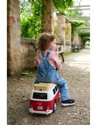 BIG Masinuta copii fara pedale Baby VW T1 red cu roti silentioaselicenta Volkswagenpotrivita copiilor cu varsta intre 15 si 5 anisezut lat si detasabil spatiu de depozitare jucarii volan cu claxon