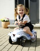 BIG Masinuta pentru copii fara pedale Bobby Car Classic Blowball cu sezut ergonomic roti robustesistem de cuplaj a unei remorci in fata si in spate de la 1 an pana la greutate maxima admisa 50 kg