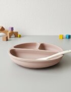 Bocioland Farfurie din silicon pentru copii Pink cu 3 compartimente si 4 ventuze de fixare dimensiune 19.3 x 3 cm