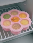 Bocioland Recipient ermetic multiportii Daisy Roz din silicon capac cu inchidere ermetica 7 compartimente compatibil congelator fara BPA