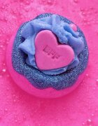 Bomb Cosmetics Bomba de baie handmade cu figurina BFF Bath Blaster 160g