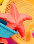 BToys Galeata cu 9 jucarii de nisip albastra B.Toys