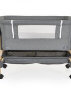CANGAROO Patut Co-Sleeper Adoro Grey 90x53 cm cu laterala culisanta Saltea si Plasa de insecte incluse Spatiu depozitare 7 nivele de reglare a inaltimii Roti cu frana