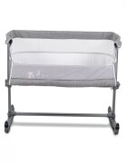 CANGAROO Patut Co-Sleeper pentru bebelusi Always Together Grey cu laterala culisanta5 pozitii de reglare inaltimepozitie antirefluxpicioare antiderapantefunctie atasare la patul parinteluisistem leganarehusa detasabila