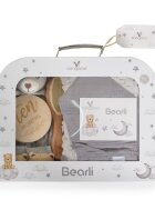 CANGAROO Set cadou 6in1 pentru nou nascut Bearly Gri cu paturica dubla 100x80cmjucarie atasamentsosetebavetaperie cu peri naturali si cartonase etape crestere in cutie cadou cu felicitare