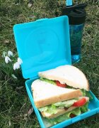 Carl Oscar Caserola sandwich orange