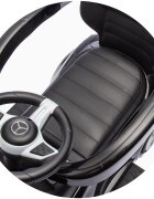 CHIPOLINO Masinuta de impins cu maner Mercedes Benz C-Class Black cu bara de siguranta suport pentru picioare spatiu depozitare volan cu sunete greutate admisa 25 kg