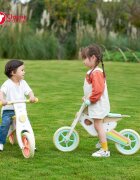Classic World Bicicleta din lemn fara pedale 12 inch Orange