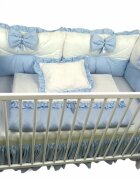 DESEDA Lenjerie cu 6 aparatori pufoase si fundite Bicolore Albastru Pal 120x60 cm