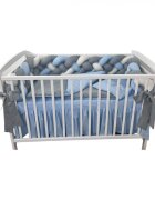 DESEDA Lenjerie de pat 120x60 cm cu aparatoare impletita 240 cm cu paturica pernuta slim si cearceaf albastru pal-alb-gri