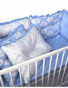 DESEDA Lenjerie patut 140x70 cm cu 6 aparatori pufoase cearsaf si paturica albastru - norisori - stelute