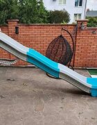 Doloni Tobogan gigant pentru copii Mega Slide WhiteTurquoise panta 400 cm cu Water effect margini rotunjite si manere de sprijin