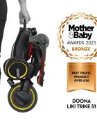 Doona Tricicleta pentru copii Liki Trike S1 Flame Red ultrapliabila maner cu control al directiei spatar reglabil multiple pozitii cadru de aluminiu roti din cauciuc Eva suse detasabile cu spuma de memorie capotina cu protectie UV